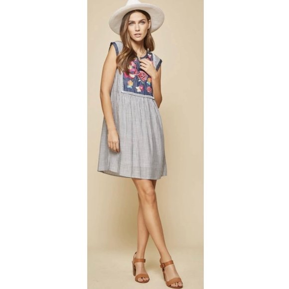 Savannaj Jane Dresses & Skirts - SAVANNA JANE Striped Summer Sun Dress